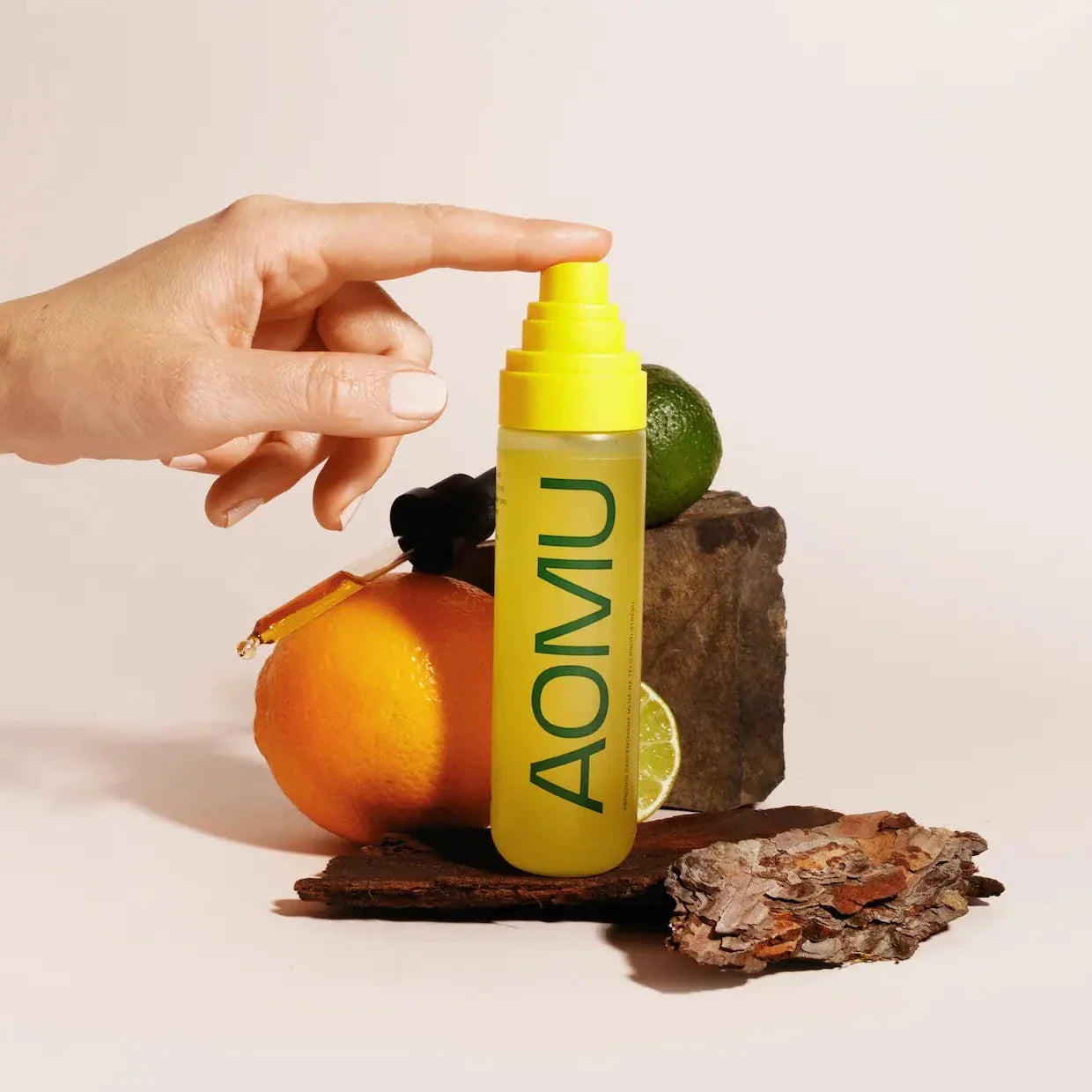 Aomu Happy Body Mist - přírodní parfémovaná mlha pro lepší náladu